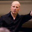 Paavo Järvi przyjeżdża z pełną młodzieńczej energii Deutsche Kammerphilharmonie Bremen