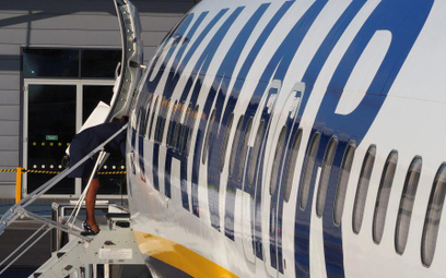 Stewardesa Ryanaira: Mało płacą, dużo wymagają
