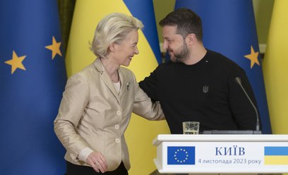Ursula von der Leyen przewodnicząca Komisji Europejskiej i prezydent Ukrainy Wołodymyr Zełenski