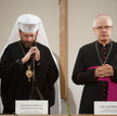 Abp Światosław Szewczuk, zwierzchnik Cerkwi Greckokatolickiej (z lewej) z abp. Józefem Michalikiem p