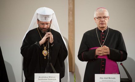 Abp Światosław Szewczuk, zwierzchnik Cerkwi Greckokatolickiej (z lewej) z abp. Józefem Michalikiem p
