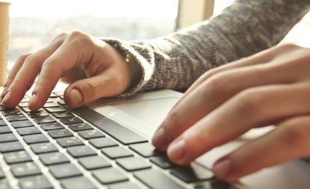 UOKiK i Lenovo ostrzegają: Ten laptop może spłonąć