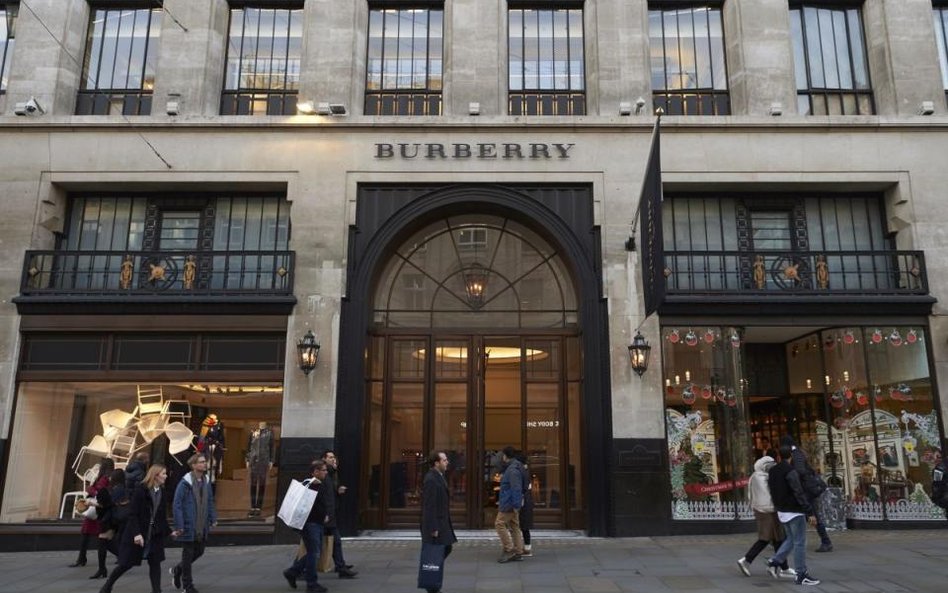 Burberry przestanie palić torebki za 1000 dolarów