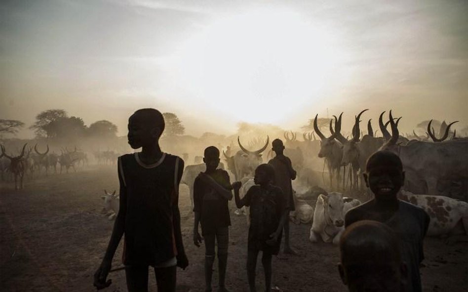 Sudan Południowy: kraj sierot