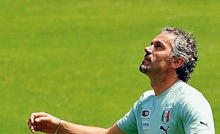 Trener Roberto Donadoni: – Strata punktów boli, ale trzeba się odbudować