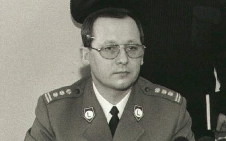 Gen. Marek Papała został zastrzelony 25 czerwca 1998 r.