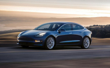 Tesla: Znów przerwa w produkcji Modelu 3