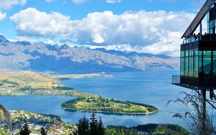 W Nowej Zelandii ekspatrianci pracują średnio 42,2 godziny tygodniowo.