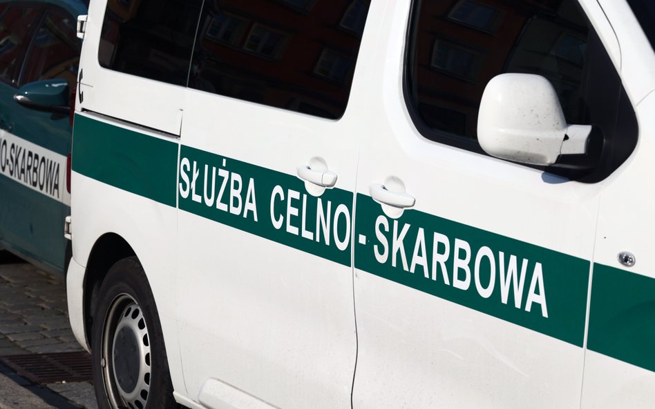 Wysokość opłaty za ponadstandardowe czynności celników nie była zmieniana od 1998 roku.