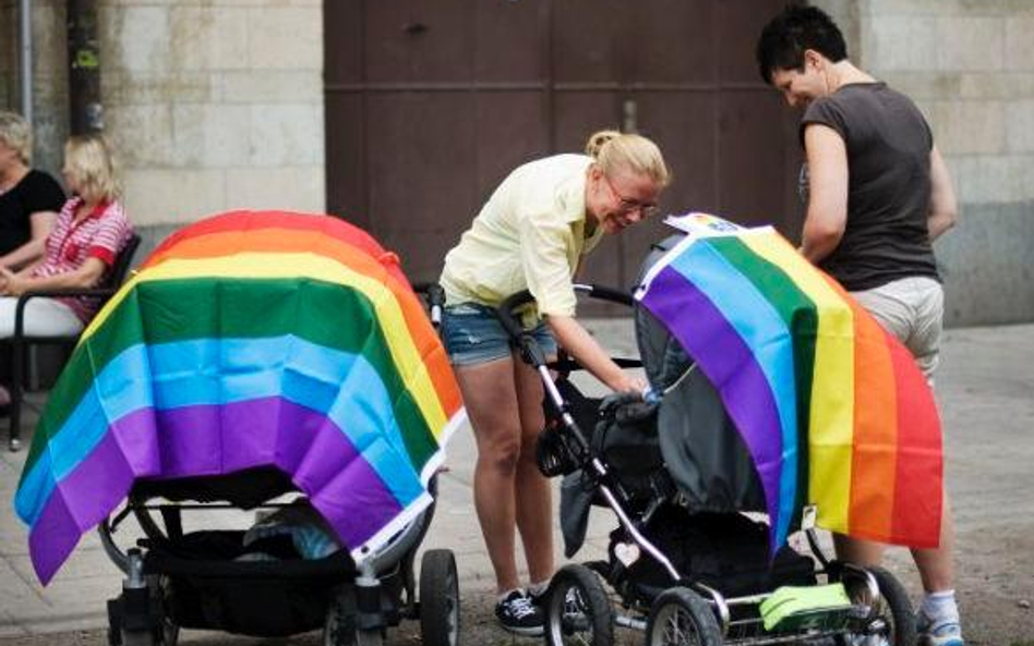 Homofobia, homoseksualiści i związki partnerskie