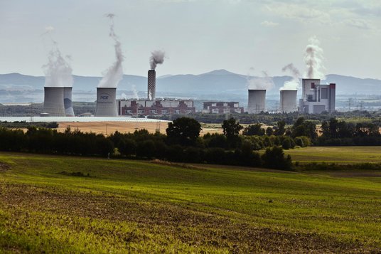 Znaczące koszty zmiany źródeł energii to w Polsce najważniejszy czynnik wstrzymujący proces transfor