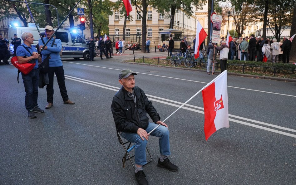 Jan Zielonka: Polacy są zaczadzeni polaryzacją. Rządzą emocje i plemienne sympatie
