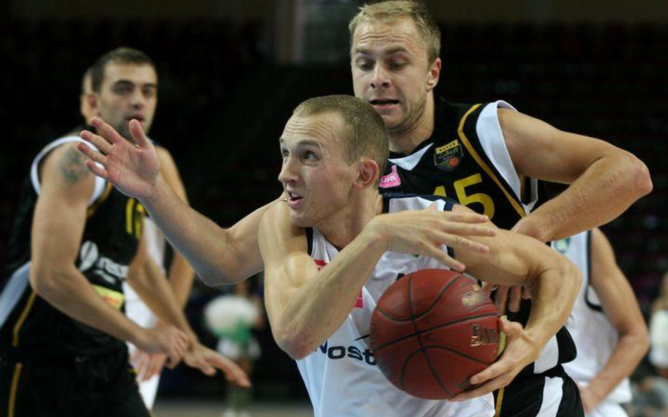 Cztery zespoły bez porażki w Tauron Basket Lidze