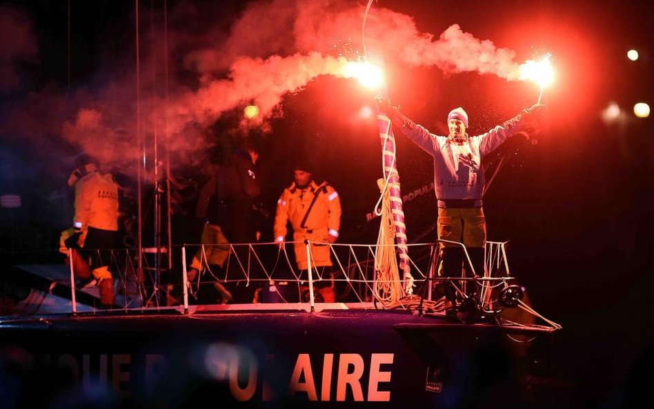 Regaty Vendée Globe: wygrał "Szakal"