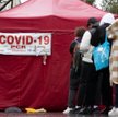 Kolejny rekord we Francji. Po raz pierwszy odnotowano ponad 200 tys. zakażeń