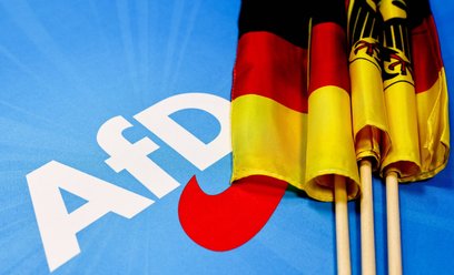 AfD deklaruje poparcie dla programu „renesansu chrześcijaństwa”, szacunek i wsparcie dla wartości ch
