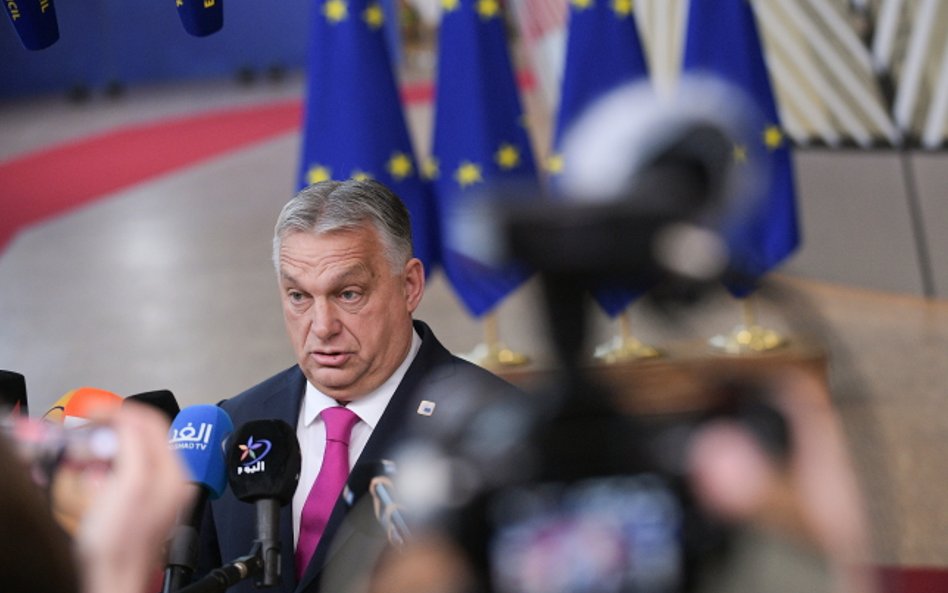 Premier Węgier Viktor Orbán podczas wypowiedzi dla mediów przed rozpoczęciem szczytu Rady Europejski