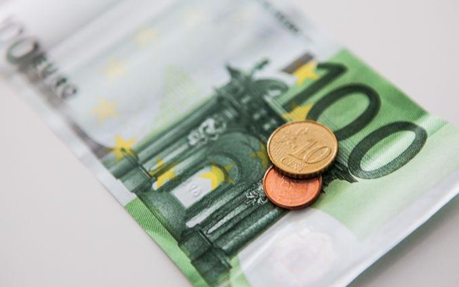 Sondaż: Polacy zdecydowanie przeciwni euro