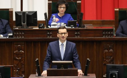 Exposé Morawieckiego: Normalność, rodzina, zmiana konstytucji