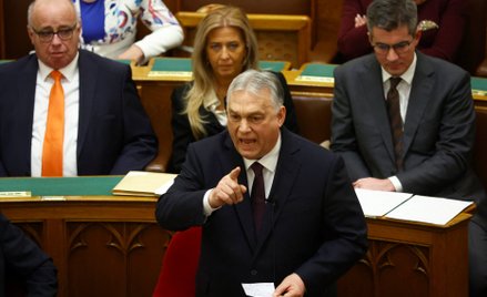 Bruksela ominie weto Węgier i Słowacji i da pieniądze Ukrainie