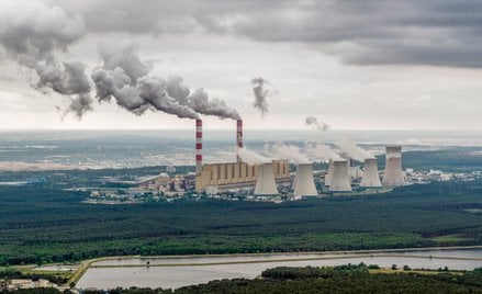 Propozycja Komisji Europejskiej sama w sobie nie gwarantuje trwałego obniżenia cen uprawnień do emis