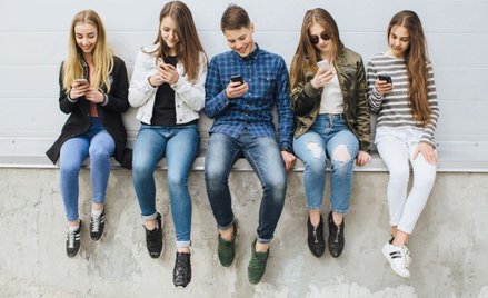 Trwa plebiscyt na najpopularniejsze młodzieżowe słowo. Wyniki już w grudniu