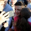 Wołodymyr Zełenski potrafi na spotkaniach stanąć po stronie zwykłych obywateli