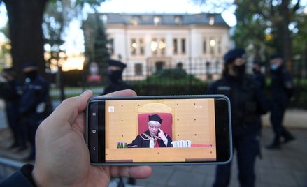 Julia Przyłębska ogłasza orzeczenie TK