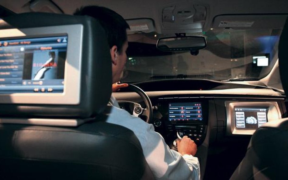 LTE Connected Car to dostęp do Internetu dla każdego pasażera