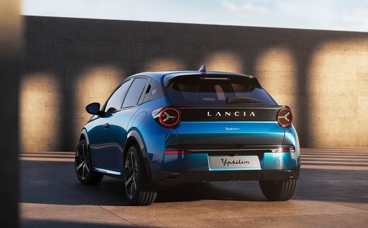Lancia Ypsilon