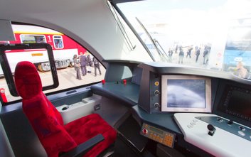 Jakie wymagania trzeba spełnić, aby zasiąść w kabinie maszynisty?