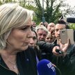 Marine Le Pen w rozmowie z pracownikami Whirlpoola obiecała, że jeśli zostanie prezydentem, nie dopu