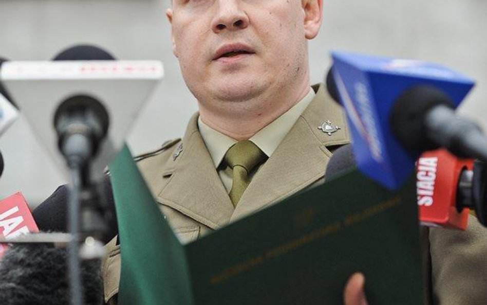 Mjr Marcin Maksjan skupił się na zeznaniach załogi Jaka-40