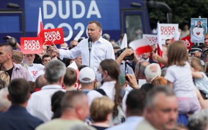 Andrzej Duda: Tusk zlikwidował stacje sanepidu. Potem przyszedł koronawirus