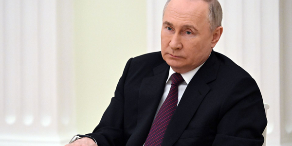 Władimir Putin chce znać z nazwiska wszystkich Rosjan najeżdżających Rosję