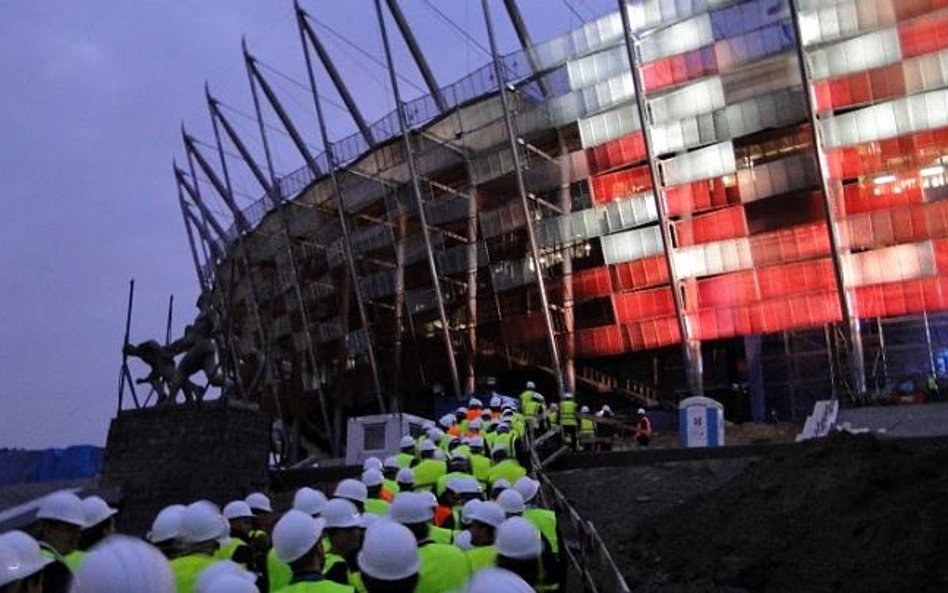 Adwokaci po godzinach - zwiedzanie Stadionu Narodowego