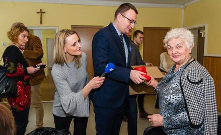 Pudełko życia ma trafić do kilku tysięcy białostockich seniorów.