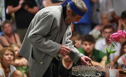 Jerzy Bereś, Toast II, Sokołowsko, Konteksty 2012, fot. Marcin Polak/Jerzy Grzegorski