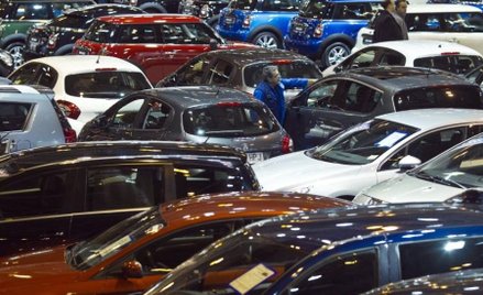 Trudny rok firm automotive