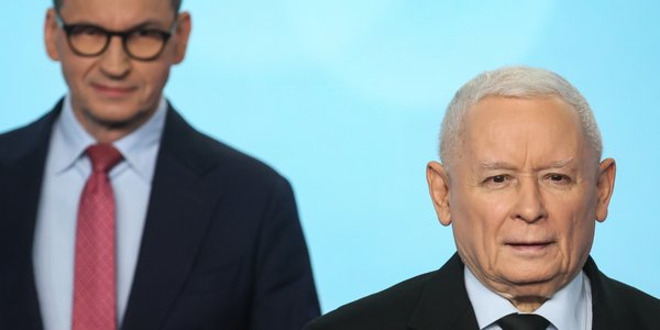 Dwa scenariusze dla nowego Sejmu. Sondaż: Formacja Morawieckiego zabierze mandaty PiS