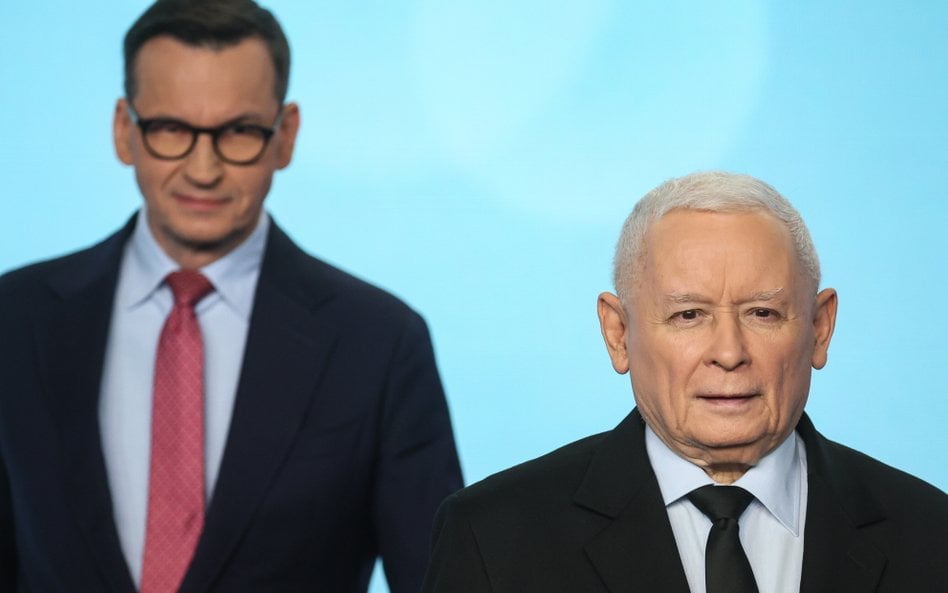 Prezes Prawa i Sprawiedliwości Jarosław Kaczyński i prezes Stowarzyszenia Rozwój Plus Mateusz Morawi