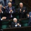 Prezes PiS Jarosław Kaczyński (C-dół), wiceprezes PiS Przemysław Czarnek (L-dół) i przewodniczący KP