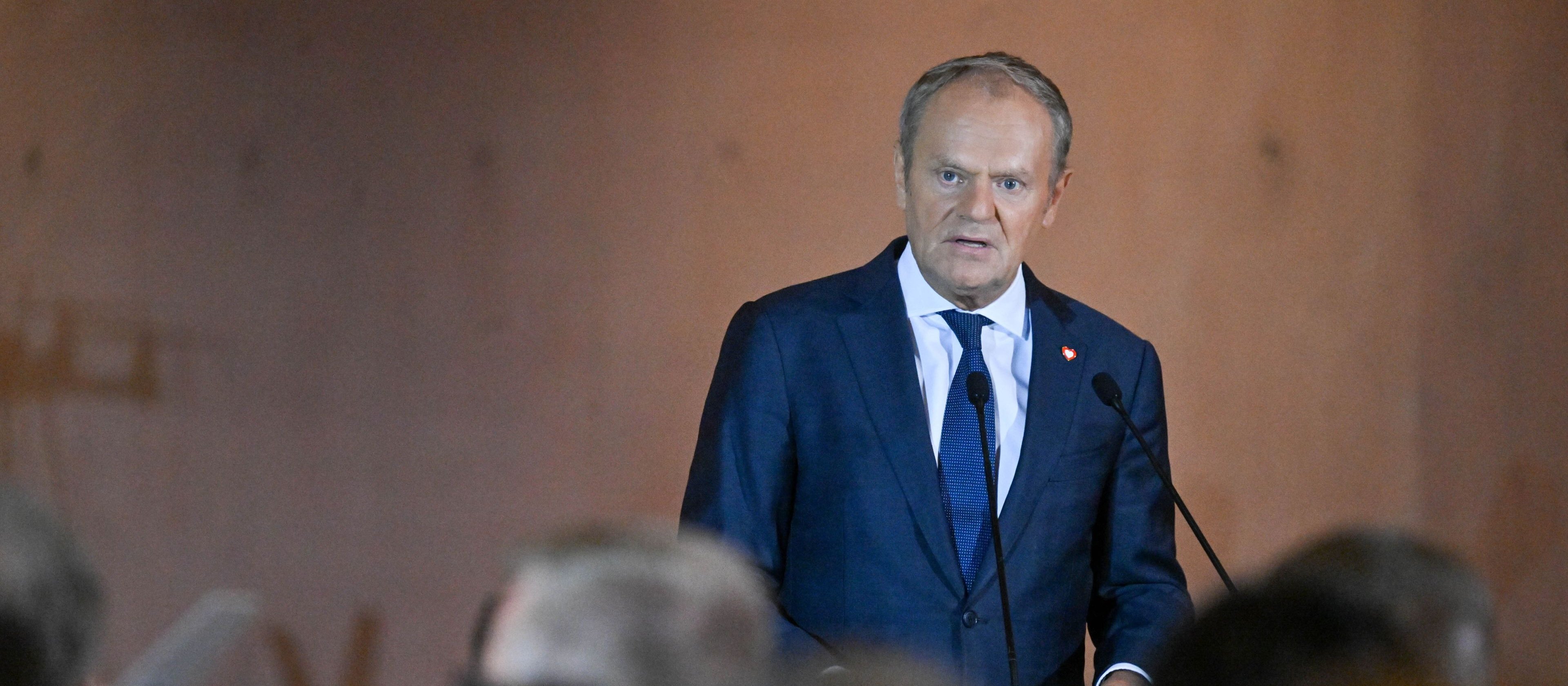 „Zastrzyk pomysłów dla polskiej armii”. Donald Tusk o nowych umowach w ramach programu PERUN