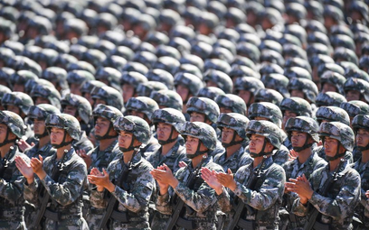 Przed igrzyskami Pjongjang zorganizuje paradę wojskową