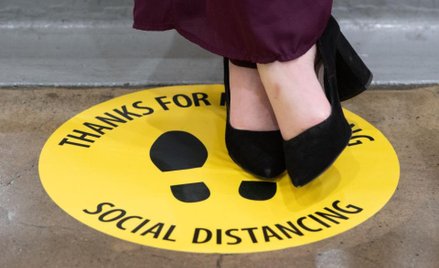 Strefa euro: Daleka droga do normalności