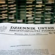 Proces legislacyjny: pomyłki, błędy i sprzeczności w projektach ustaw