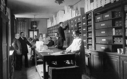 Butik Loewe w Madrycie w 1905 roku.