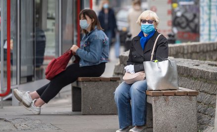 Czerwona gospodarka: Miękki lockdown nie wywoła kryzysu