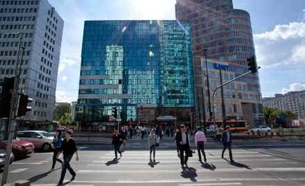 Polskie firmy szybko rosną, płace też