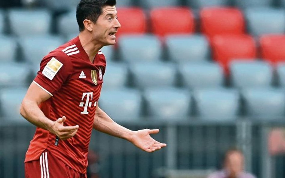 Robert Lewandowski czeka na bramkę w klubie lub reprezentacji od 308 minut